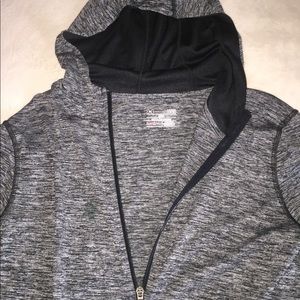 Under Armour heatgear hoodie Large.
